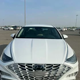 Hyundai Sonata 2021