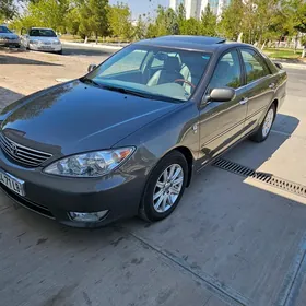 Toyota Camry 2005