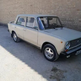 Lada 2104 1980