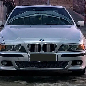 BMW E39 2003