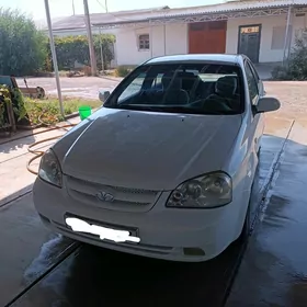 Daewoo Lacetti 2008