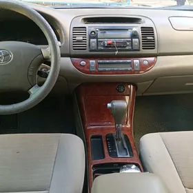 Toyota Camry 2005