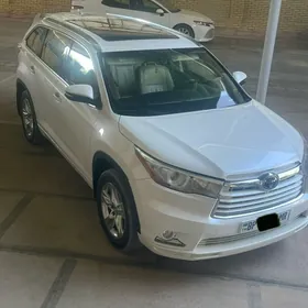 Toyota Highlander 2016