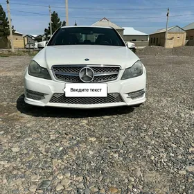 Mercedes-Benz C250 2012