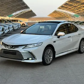 Toyota Camry 2024