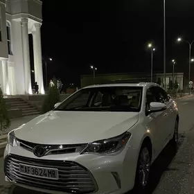 Toyota Avalon 2017