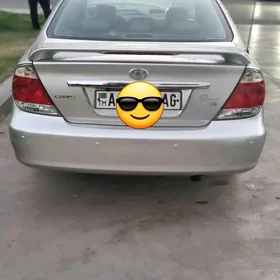 Toyota Camry 2005