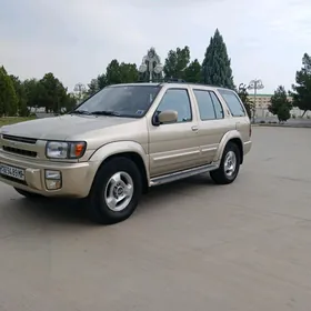 Infiniti QX4 1998