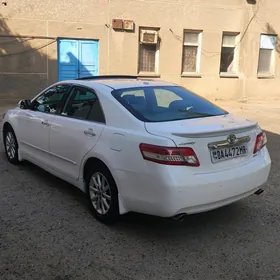 Toyota Camry 2011