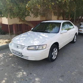 Toyota Camry 1998