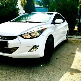 Hyundai Elantra 2011