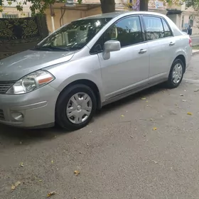 Nissan Versa 2009