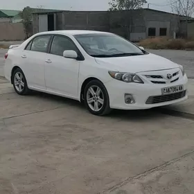 Toyota Corolla 2013