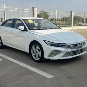 Hyundai Elantra 2024