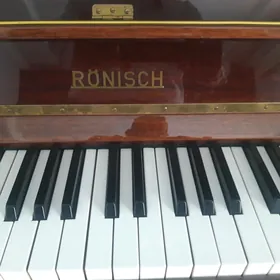 pianino RÖNISCH