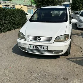 Opel Zafira 2002