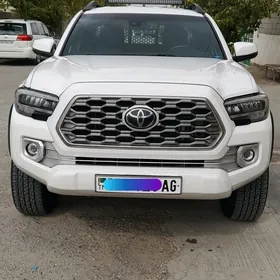 Toyota Tacoma 2021