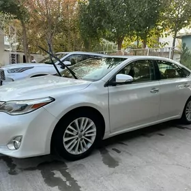 Toyota Avalon 2013