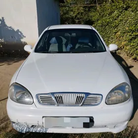 Daewoo Lanos 1999