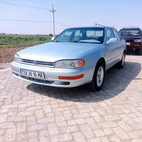 Toyota Camry 1992