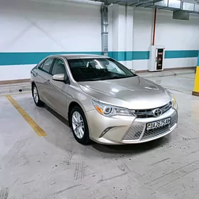 Toyota Camry 2017