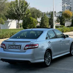 Toyota Camry 2010