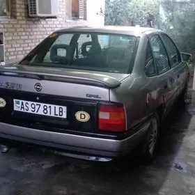 Opel Vectra 1991