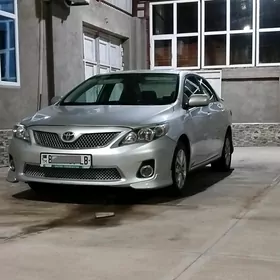 Toyota Corolla 2013