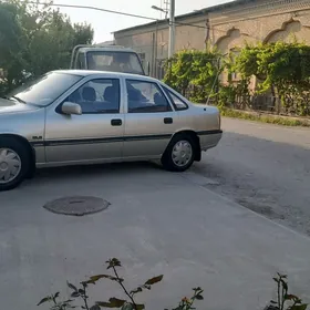 Opel Vectra 1990