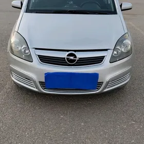 Opel Zafira 2005