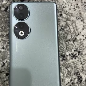 HONOR 90