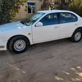 Nissan Maxima 1999