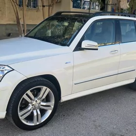 Mercedes-Benz GLK 350 2011