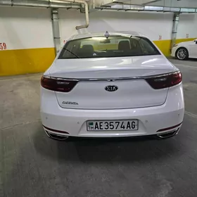 Kia Cadenza 2019