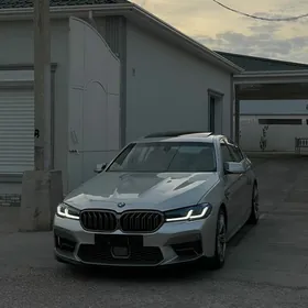 BMW M5 2012