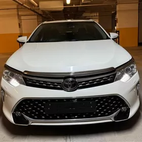 Toyota Camry 2014