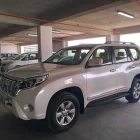 Toyota Land Cruiser Prado 2015