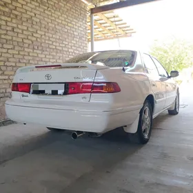 Toyota Camry 2000