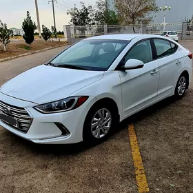 Hyundai Elantra 2018