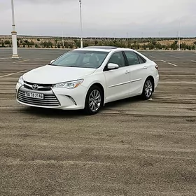 Toyota Camry 2016