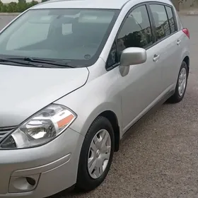 Nissan Versa 2010