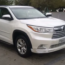 Toyota Highlander 2016