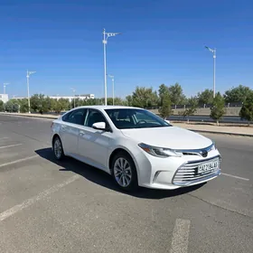 Toyota Avalon 2018