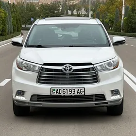 Toyota Highlander 2016