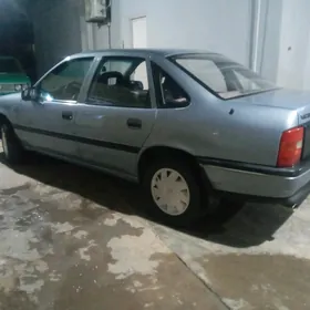 Opel Vectra 1990