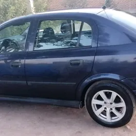 Opel Astra 1998