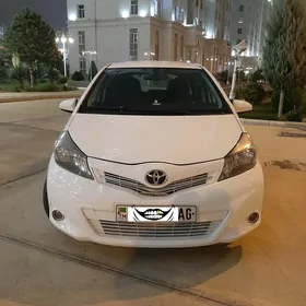 Toyota Yaris 2014