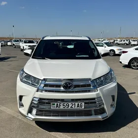 Toyota Highlander 2019