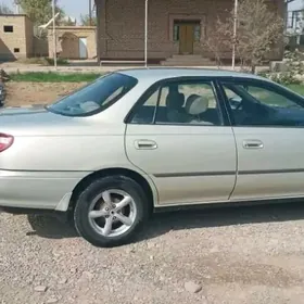 Toyota Carina 1994