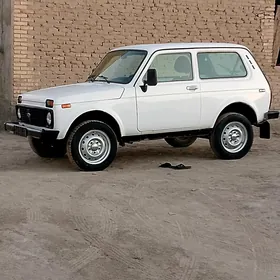 Lada Niva 2009